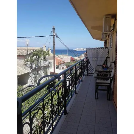 Lefkas Aparthotel 3*